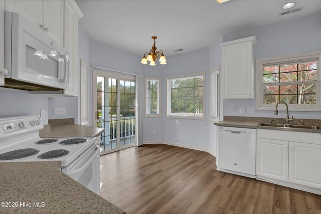 23 Captain Beam Blvd, House other with 3 bedrooms, 4 bathrooms and 2 parking in Hampstead NC | Image 11