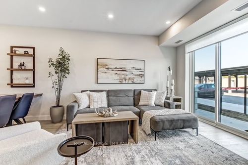 204-16 Compass Trail, Port Stanley, ON, N5L0C5 | Card Image