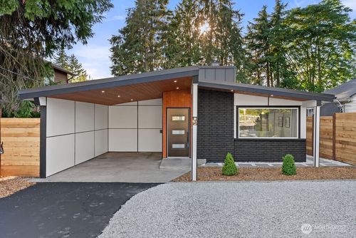13435 5th Ave Sw, Burien, WA, 98146-3204 | Card Image