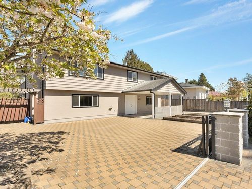 6500 Azure Rd, Richmond, BC, V7C2R9 | Card Image