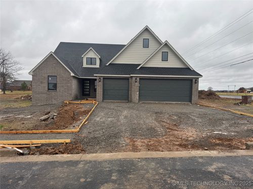 1471 N Angus Ave, Tahlequah, OK, 74464-6540 | Card Image