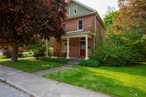 695 9th St E, Owen Sound, ON, N4K1P8 | Card Image