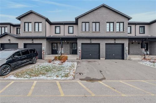 8-160 Stanley Street, Simcoe, ON, N3Y0G6 | Card Image