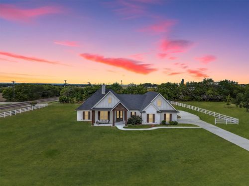 101 Sky Way, Rhome, TX, 76078-3025 | Card Image