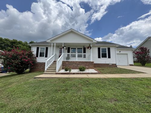 1335 Chucker Dr, Clarksville, TN, 37042-6761 | Card Image