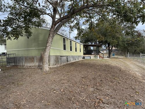 107 Dallas St, Goliad, TX, 77963-4274 | Card Image