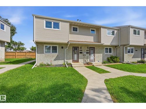 5677 137 Ave Nw, Edmonton, AB, T5A2H4 | Card Image