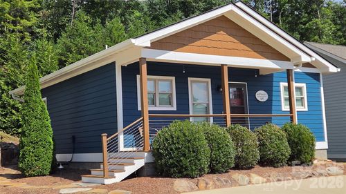 33 Westside Village Rd, Fairview, NC, 28730-0240 | Card Image