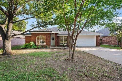 7806 Vail Valley Dr, Austin, TX, 78749-2903 | Card Image