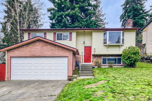 501 75th Pl Sw, Everett, WA, 98203-5818 | Card Image