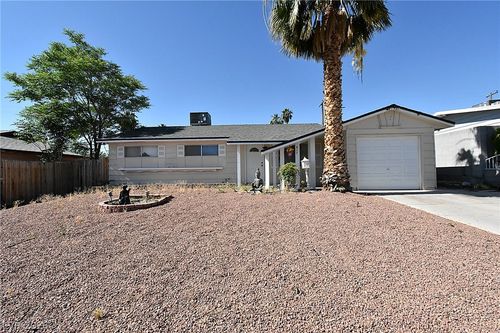 417 Duke Ave, North Las Vegas, NV, 89030-3800 | Card Image