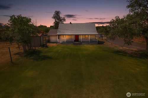 151 White St, Marlin, WA, 98832-5903 | Card Image