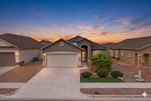 1089 Summer Rain St, Horizon City, TX, 79928-2395 | Card Image