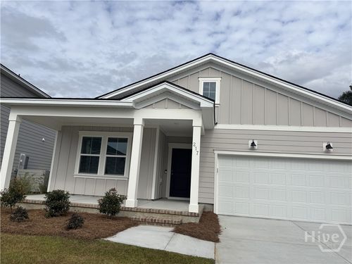 217 Crosstown Ave, Richmond Hill, GA, 31324-6880 | Card Image
