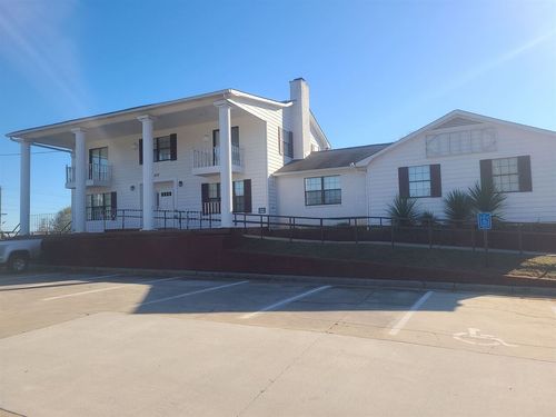 677 Jonesboro Rd, MCDONOUGH, GA, 30253-6043 | Card Image