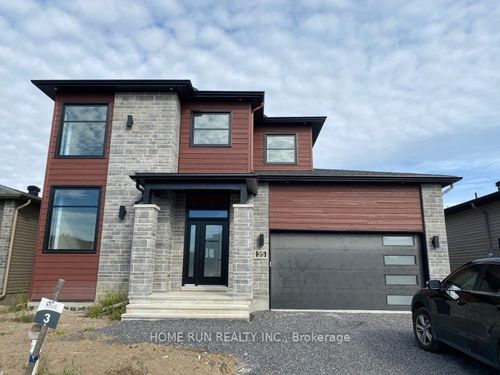 35 Richer St, North Stormont, ON, K0A1R0 | Card Image