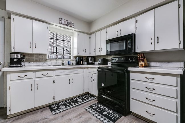 419 E E 29 Th St, House other with 3 bedrooms, 2 bathrooms and null parking in San Angelo TX | Image 13