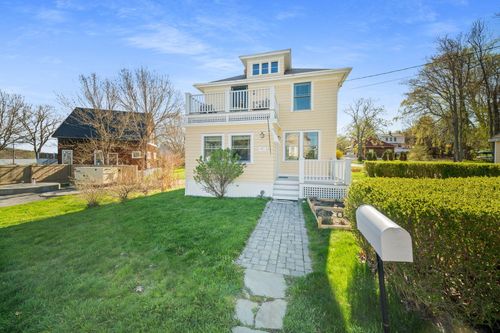 45 Centennial St, Portland, ME, 04108-1105 | Card Image