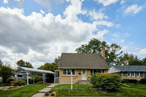 74 Forest Rd, Ajax, ON, L1S2N3 | Card Image