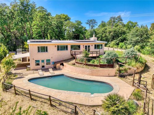 1285 Shady Ln, Lakeport, CA, 95453-6321 | Card Image