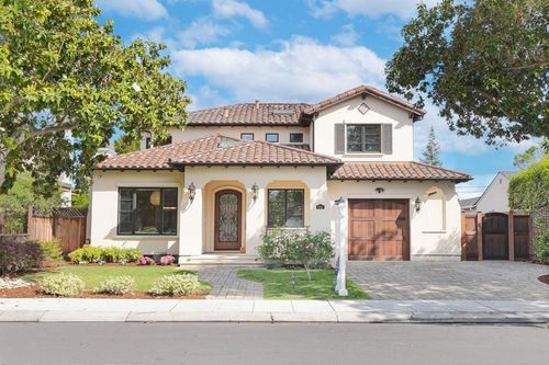644 Wellsbury Way, Palo Alto, CA, 94306-3062 | Card Image