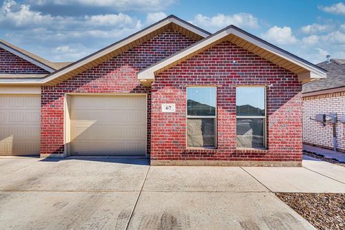 67 Maverick Dr, Odessa, TX, 79765-2557 | Card Image