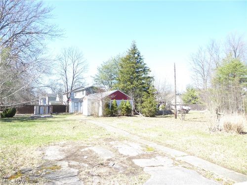 5940 Jaycox Road, North Ridgeville, OH, 44039 | Card Image