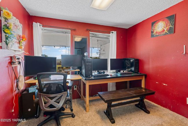 1620 Selah Loop Rd-13 | Image 11