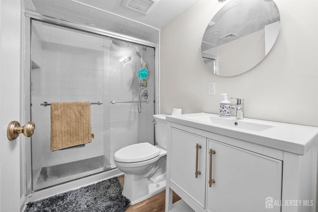 306 Salvatore Ave, House other with 3 bedrooms, 2 bathrooms and null parking in Middlesex NJ | Image 14