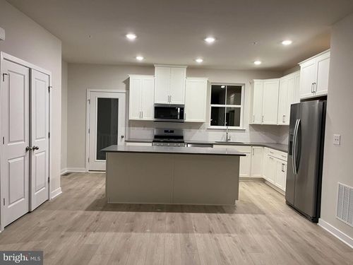 114 Continental Way, BRIDGEPORT, PA, 19405-4105 | Card Image