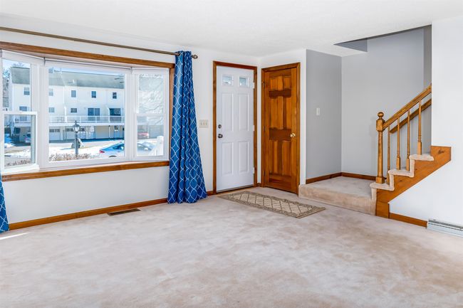 UNIT-9C - 120 Newton Rd, Condo with 2 bedrooms, 2 bathrooms and null parking in Plaistow NH | Image 8