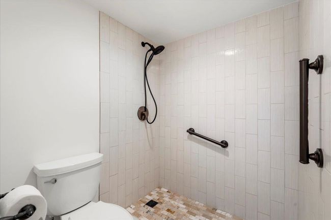 APT-203 - 495 Liholiho St, Condo with 2 bedrooms, 2 bathrooms and null parking in Wailuku HI | Image 27