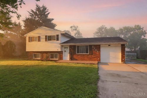 5752 Lake Superior Dr, Fairfield, OH, 45014-4425 | Card Image
