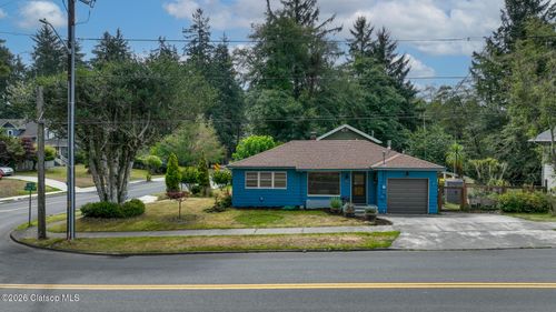 1581 Niagara Avenue, Astoria, OR, 97103 | Card Image