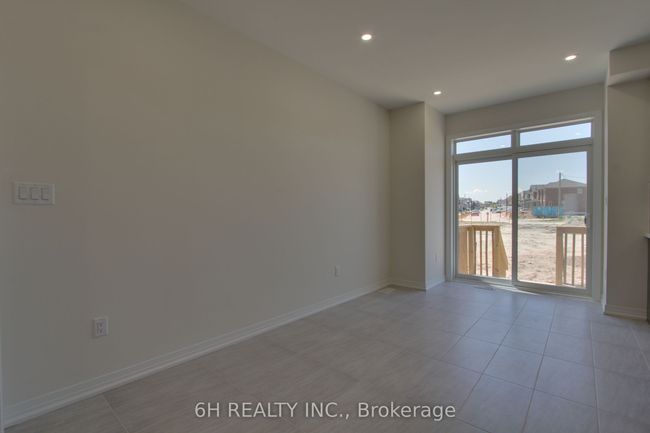 2610 Hibiscus Dr, House attached with 3 bedrooms, 3 bathrooms and 1 parking in Pickering ON | Image 18