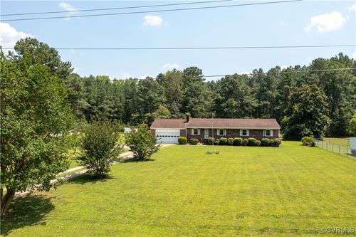10324 Lamore Dr, Disputanta, VA, 23842-4601 | Card Image