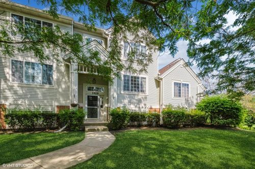 1419 New Haven Dr, Cary, IL, 60013-1810 | Card Image