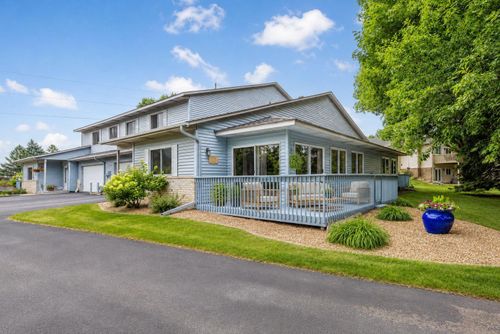 1154 Aston Cir, Burnsville, MN, 55337-6752 | Card Image