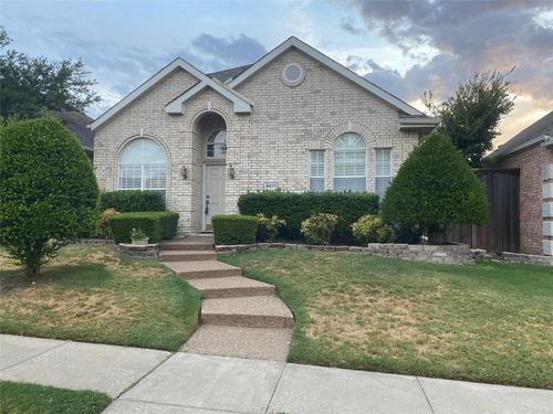 8017 Springmoss Dr, Plano, TX, 75025-3943 | Card Image