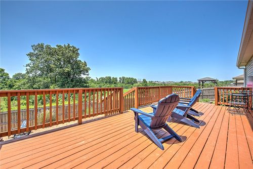 300 Woodland St, Lowell, AR, 72745-6011 | Card Image
