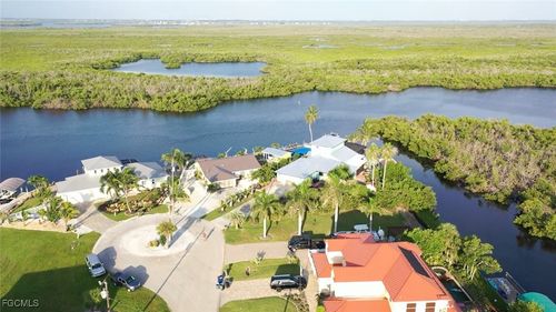 5043 Genesee Pkwy, Bokeelia, FL, 33922-3066 | Card Image