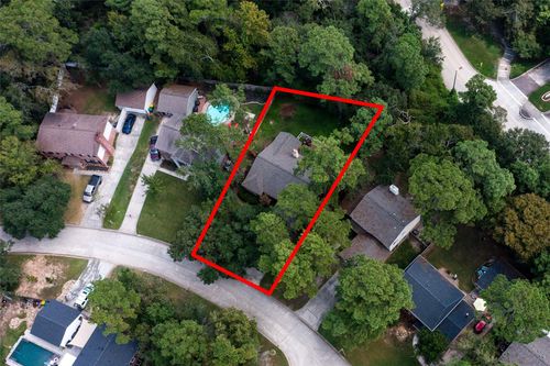 267 E Rainbow Ridge Cir, The Woodlands, TX, 77381-3085 | Card Image