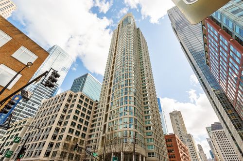 apt-1009-345 N La Salle Dr, Chicago, IL, 60654-6345 | Card Image