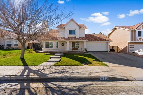 39329 Beacon, Palmdale, CA, 93551 | Card Image