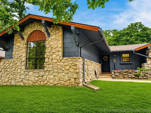 2403 W Newton Pl, Tulsa, OK, 74127-3025 | Card Image