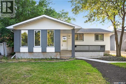18 University Park Dr, Regina, SK, S4V0C9 | Card Image