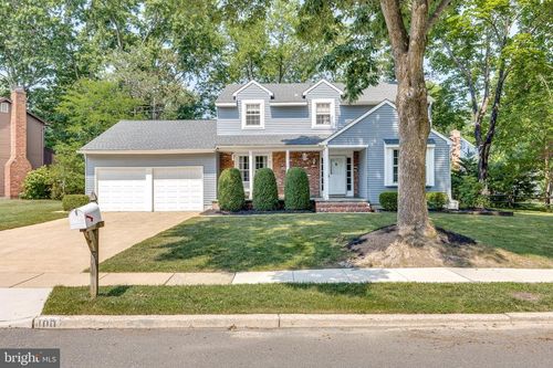 100 Kingsdale Ave, CHERRY HILL, NJ, 08003-1915 | Card Image