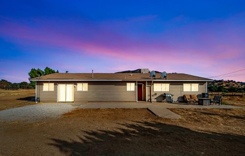 21508 Walker Basin Road, Caliente, CA, 93518 | Card Image