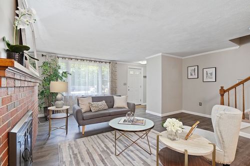 apt-c10-224 Park St, Stoneham, MA, 02180-2768 | Card Image