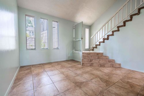 a-5-2415 W End Row, Cordova, TN, 38016-4598 | Card Image